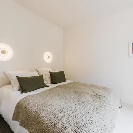 Semesterbostad Aia Keyweek Quiet Town House