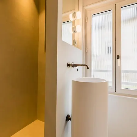 Aia Keyweek Quiet Town House 펜션 비아히쯔