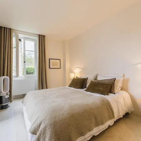 Aia Keyweek Quiet Town House *