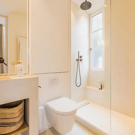 Сasa de vacaciones Aia Keyweek Quiet Town House *