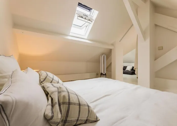 Feriehus Aia Keyweek Quiet Town House *